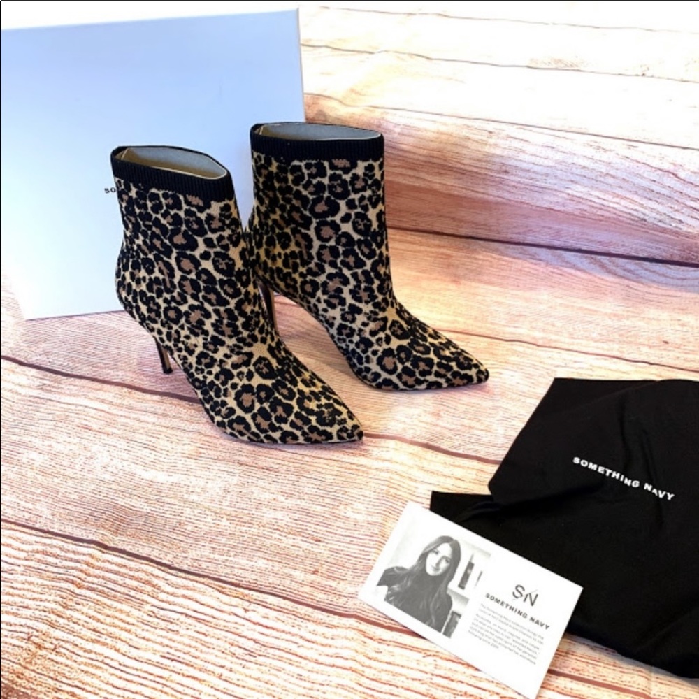 Something Navy Leopard Print Ankle Booties - Tan & Black
